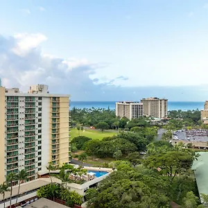 Hotel Luana Waikiki &
