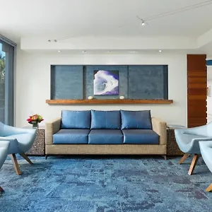 Hotel Courtyard By Marriott Waikiki